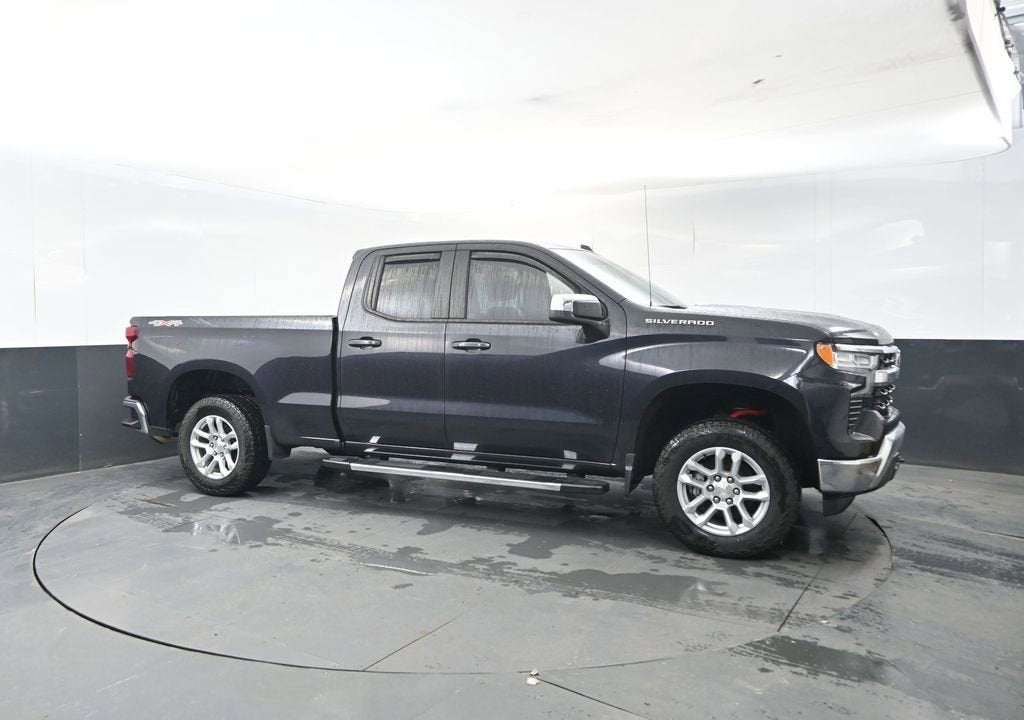 2022 Chevrolet Silverado 1500 LT (2FL)