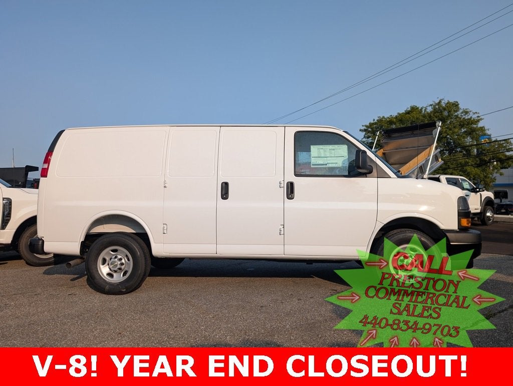 2025 Chevrolet Express Cargo 2500 WT