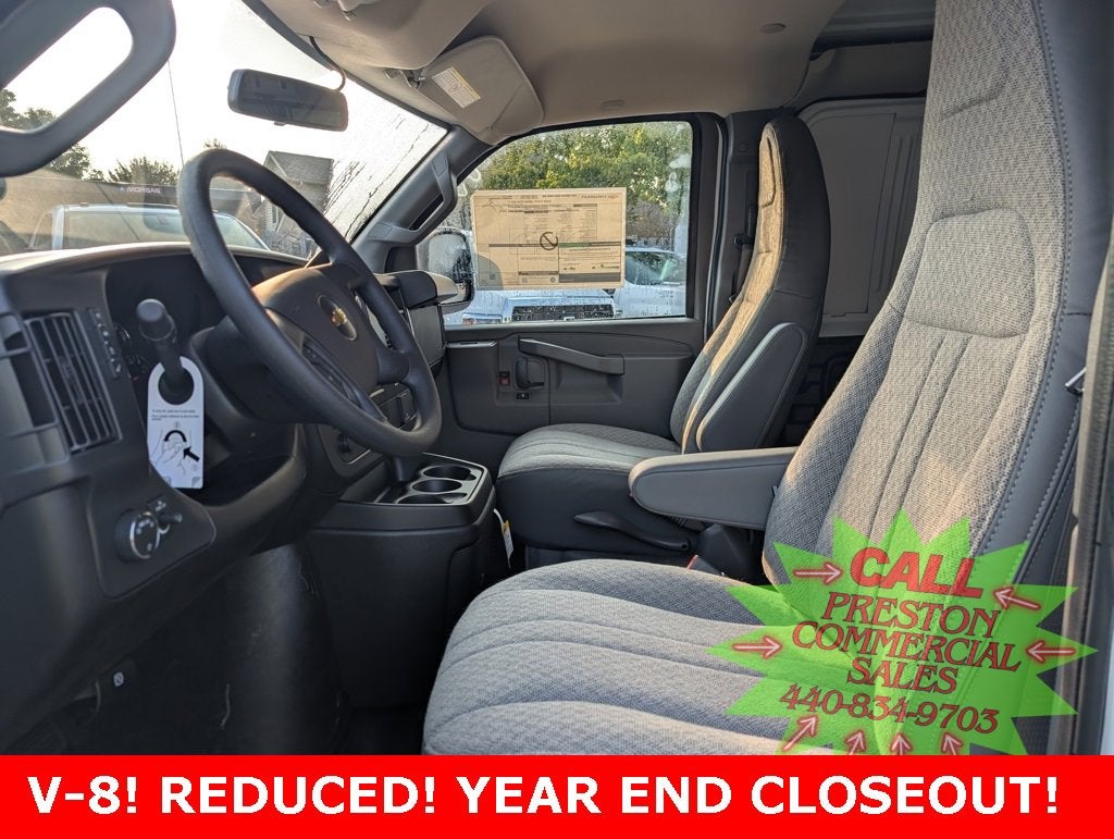 2025 Chevrolet Express Cargo 2500 WT