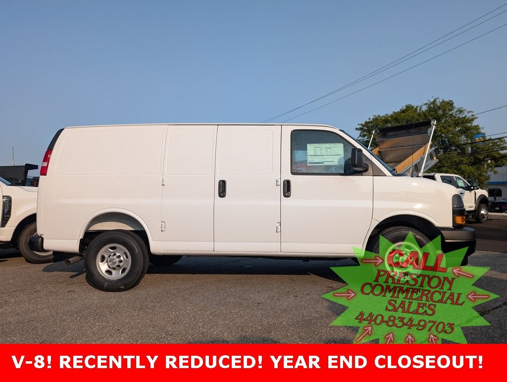 2025 Chevrolet Express Cargo 2500 WT