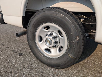 2025 Chevrolet Express Cargo 2500 WT