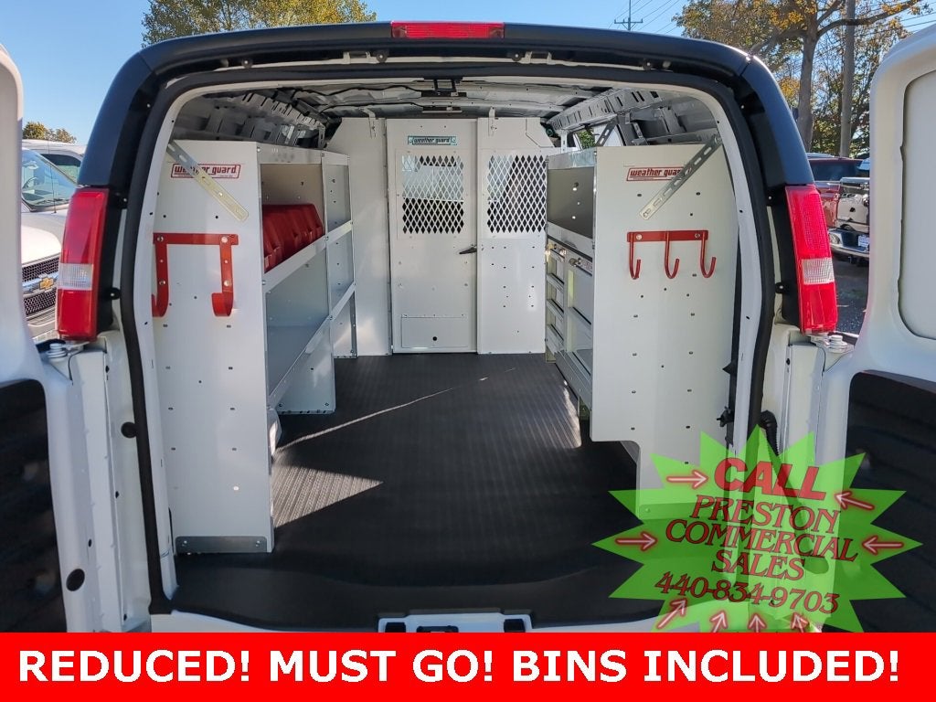 2025 Chevrolet Express Cargo 2500 WT