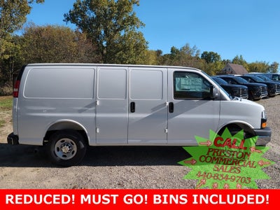 2025 Chevrolet Express Cargo 2500 WT