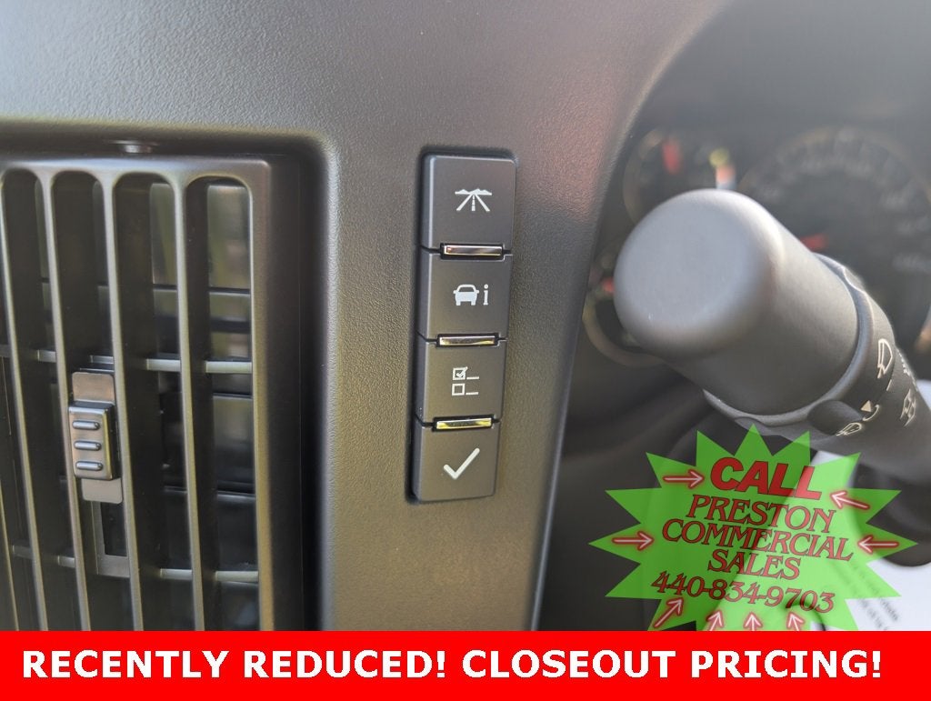 2025 Chevrolet Express Cargo 2500 WT