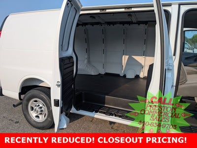 2025 Chevrolet Express Cargo 2500 WT