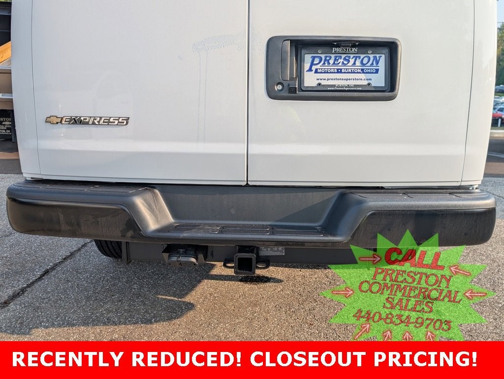 2025 Chevrolet Express Cargo 2500 WT