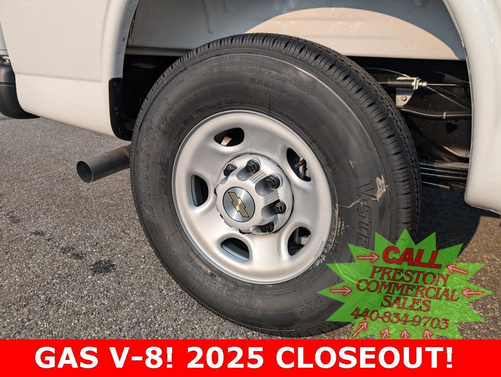 2025 Chevrolet Express Cargo 2500 WT