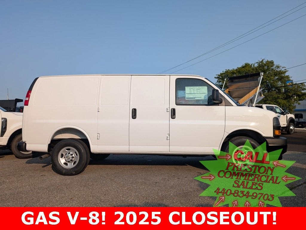 2025 Chevrolet Express Cargo 2500 WT