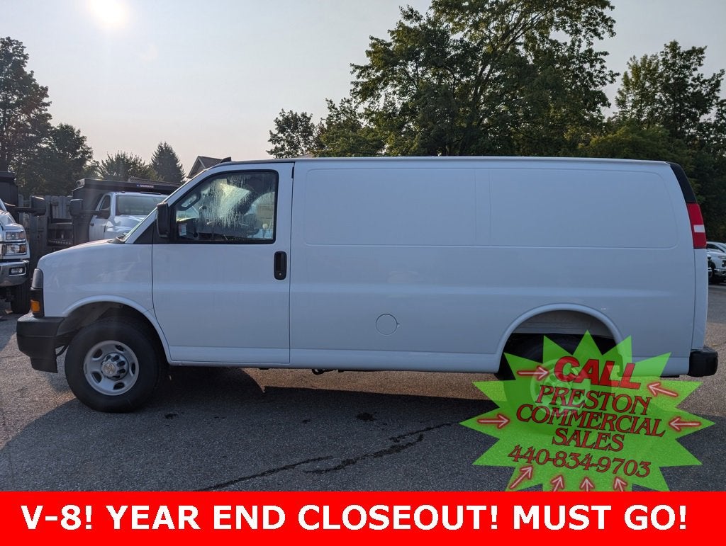2025 Chevrolet Express Cargo 2500 WT