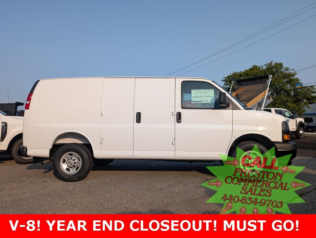 2025 Chevrolet Express Cargo 2500 WT