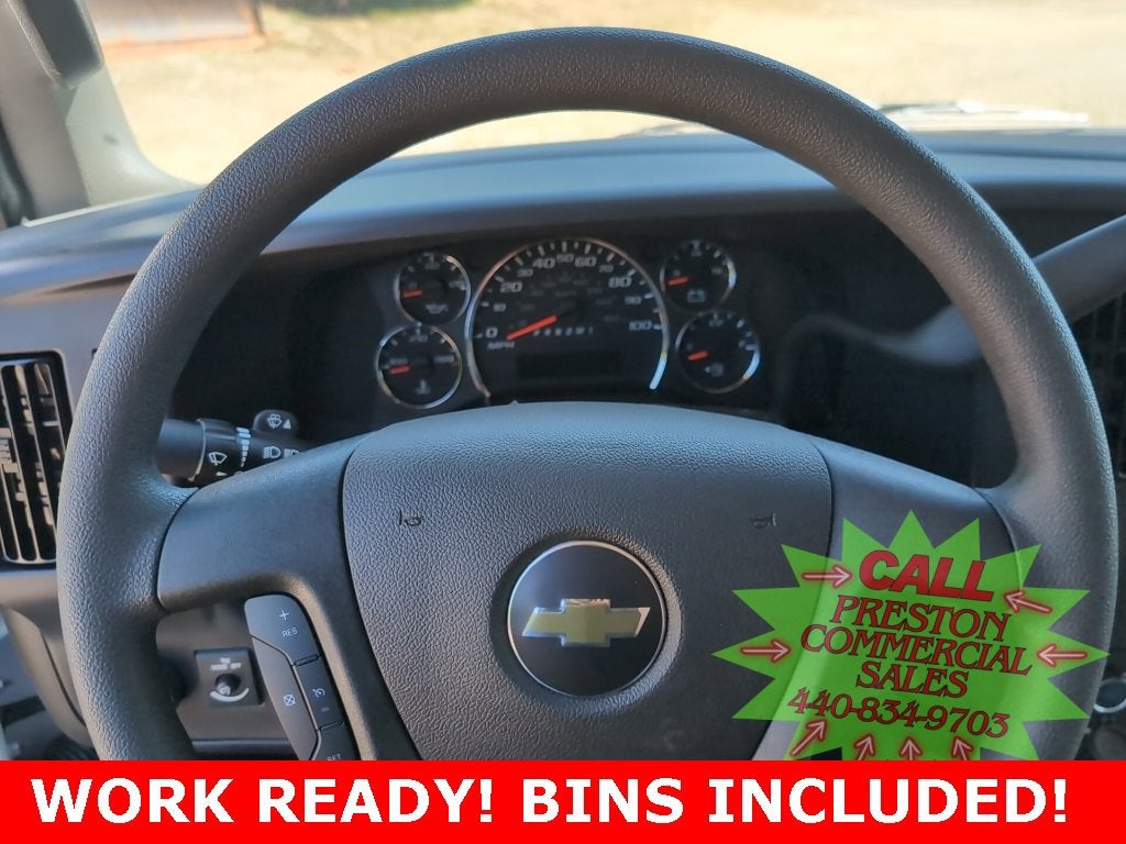 2025 Chevrolet Express Cargo 2500 WT