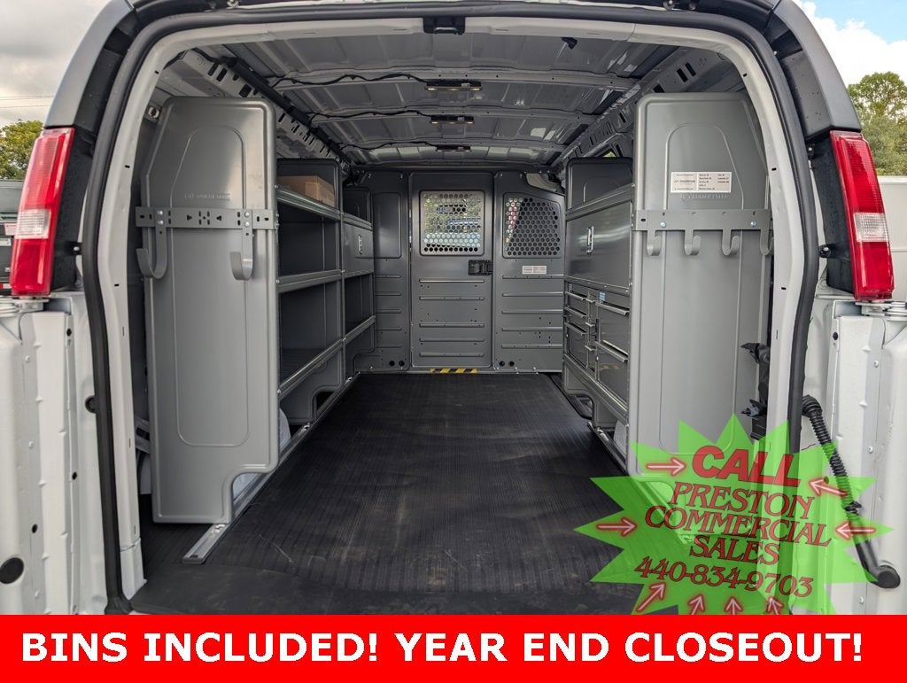 2025 Chevrolet Express Cargo 2500 WT