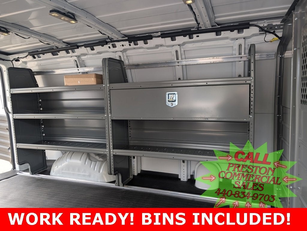 2025 Chevrolet Express Cargo 2500 WT