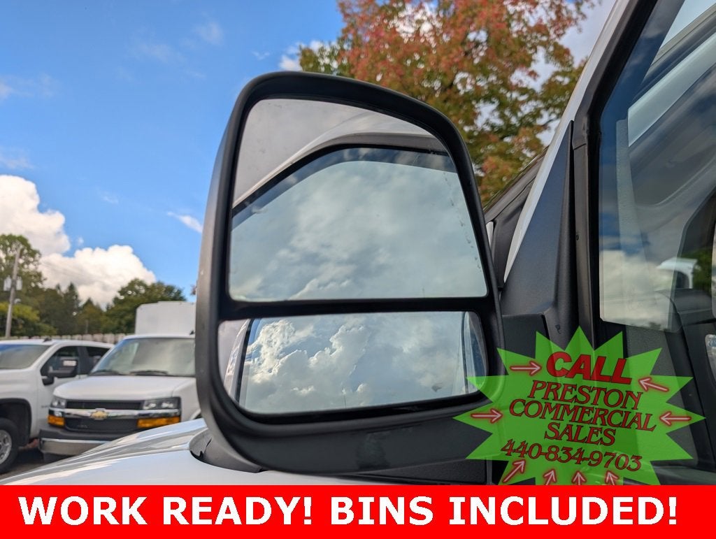 2025 Chevrolet Express Cargo 2500 WT