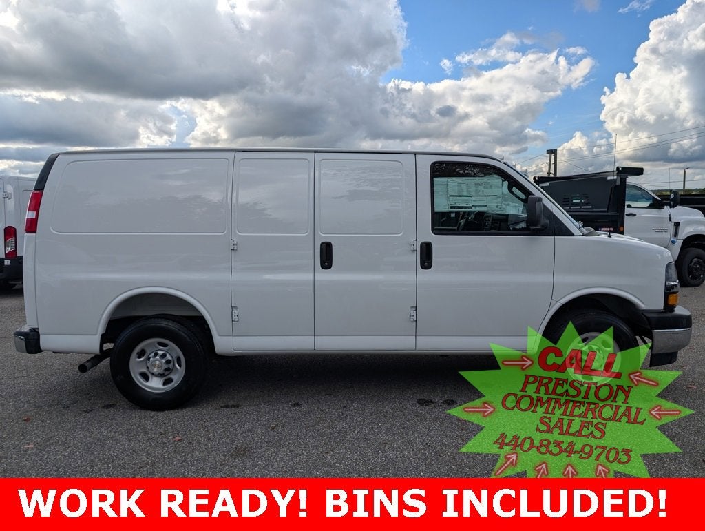 2025 Chevrolet Express Cargo 2500 WT