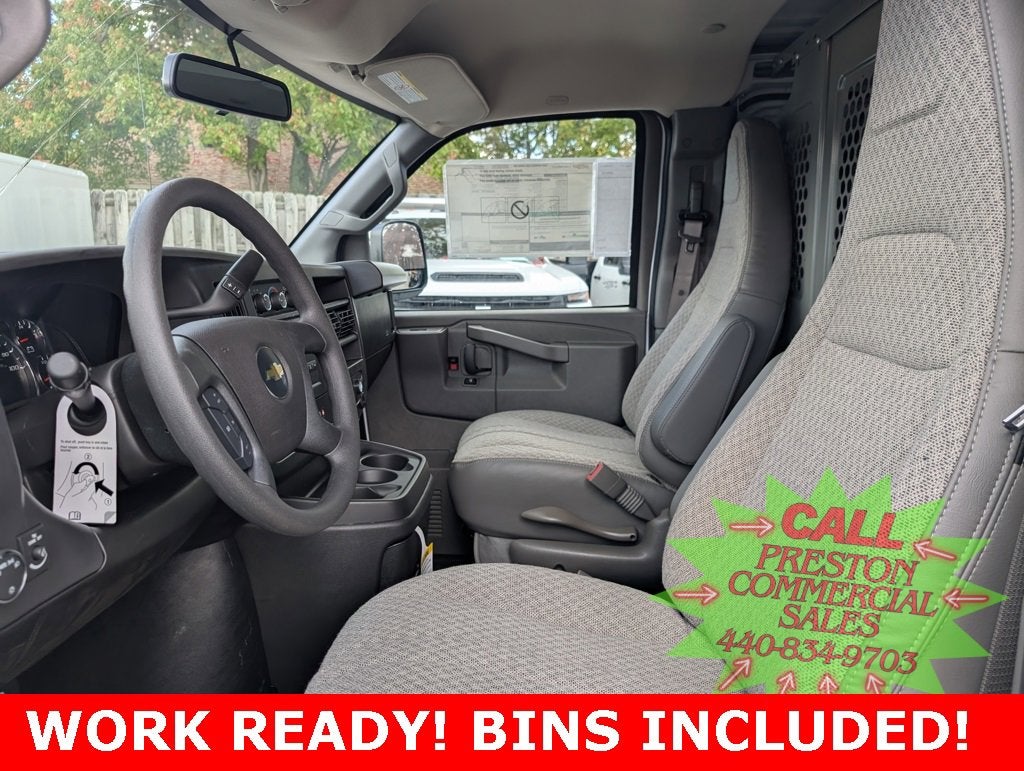 2025 Chevrolet Express Cargo 2500 WT