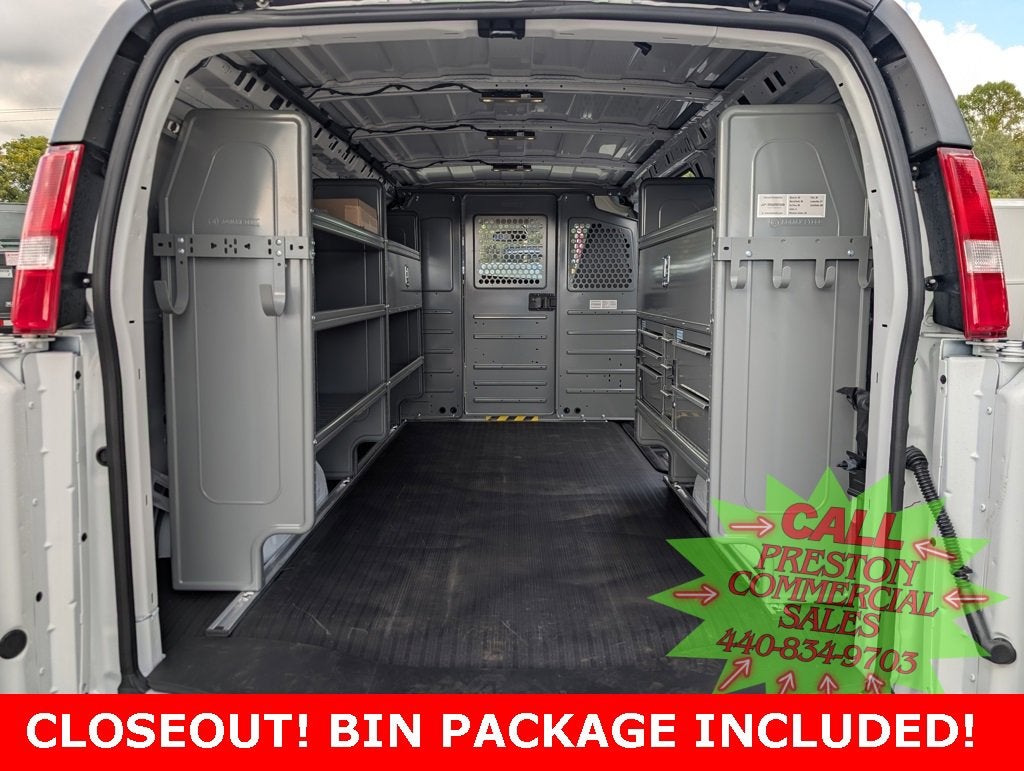 2025 Chevrolet Express Cargo 2500 WT