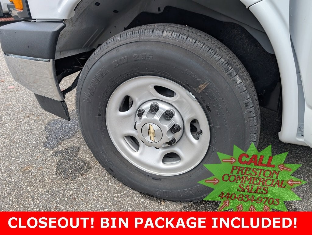 2025 Chevrolet Express Cargo 2500 WT