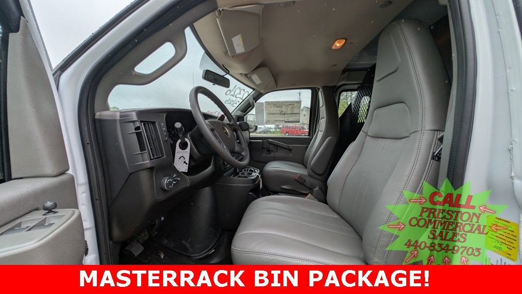 2025 Chevrolet Express Cargo 2500 WT