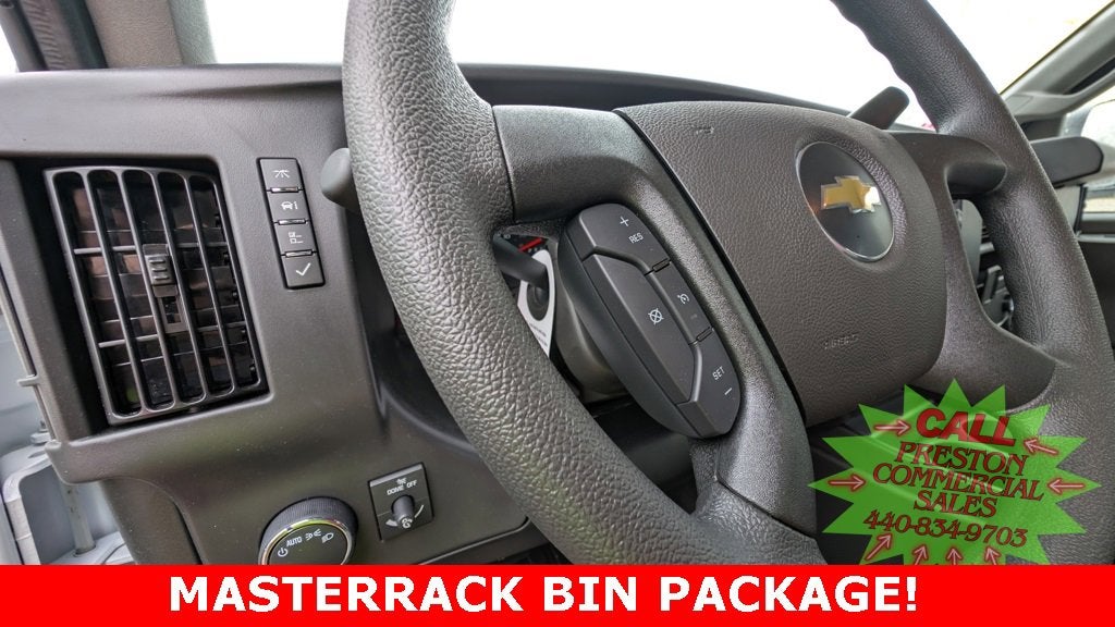 2025 Chevrolet Express Cargo 2500 WT