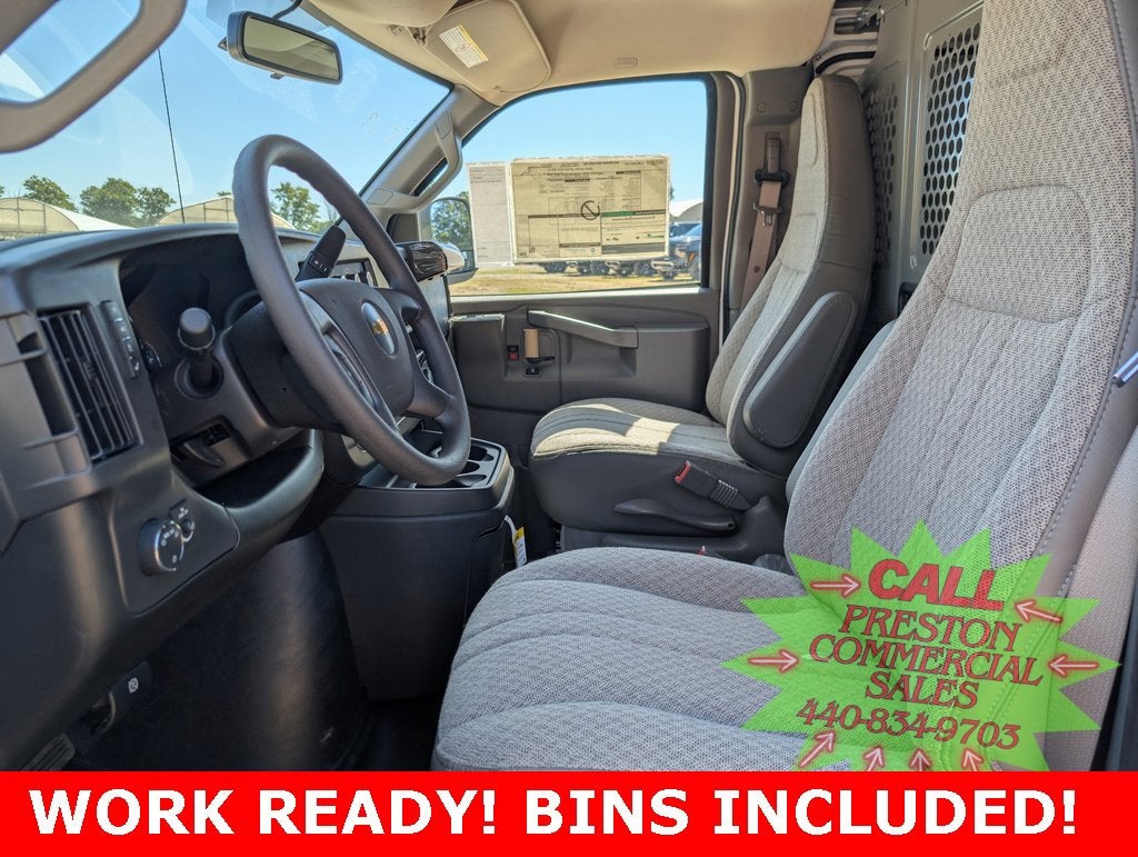 2025 Chevrolet Express Cargo 2500 WT