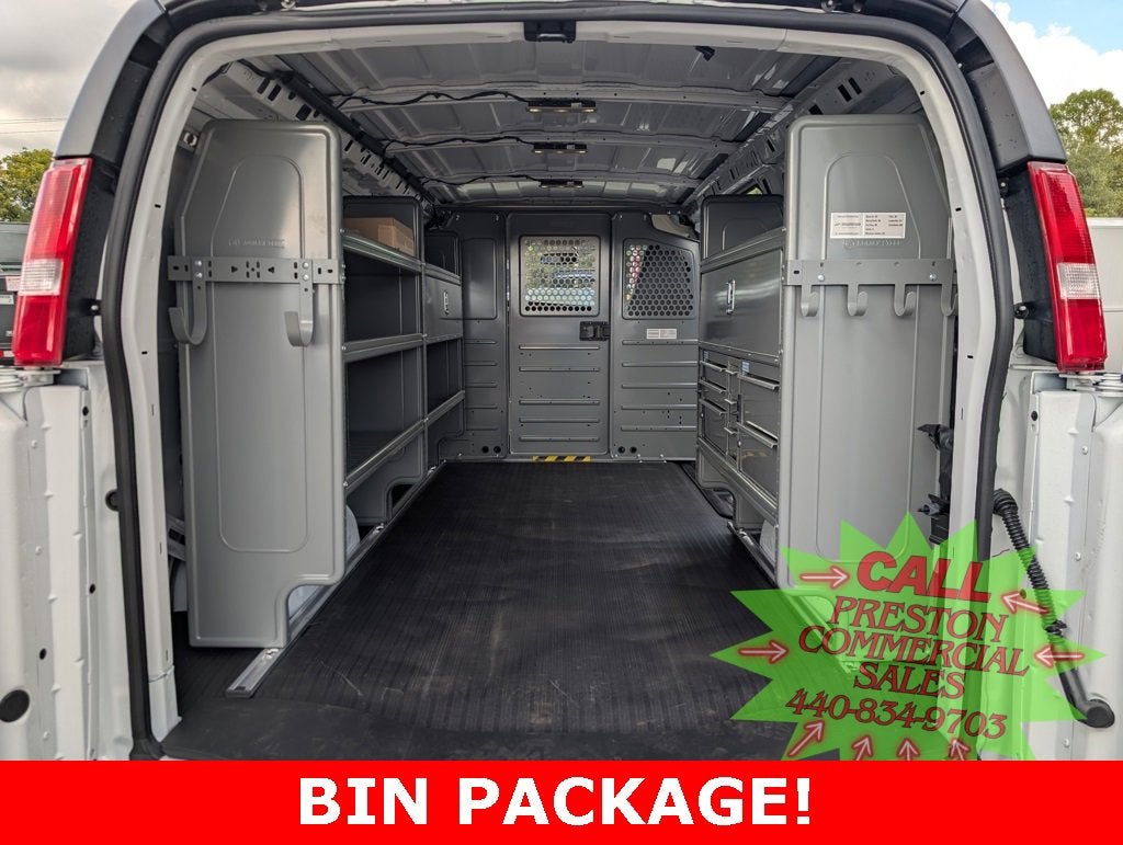 2025 Chevrolet Express Cargo 2500 WT