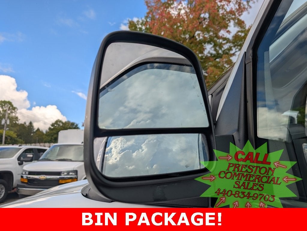 2025 Chevrolet Express Cargo 2500 WT