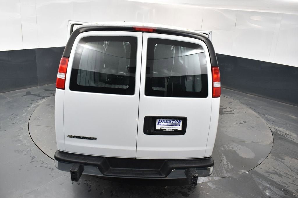 2022 Chevrolet Express Cargo 2500 WT