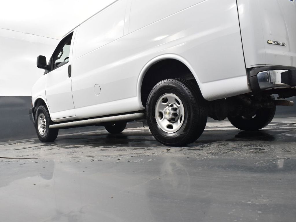 2022 Chevrolet Express Cargo 2500 WT