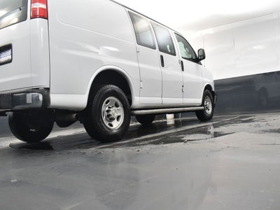 2022 Chevrolet Express Cargo 2500 WT