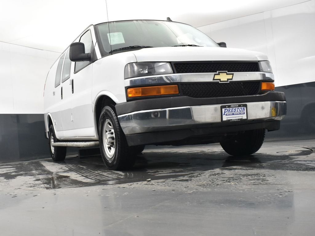 2022 Chevrolet Express Cargo 2500 WT
