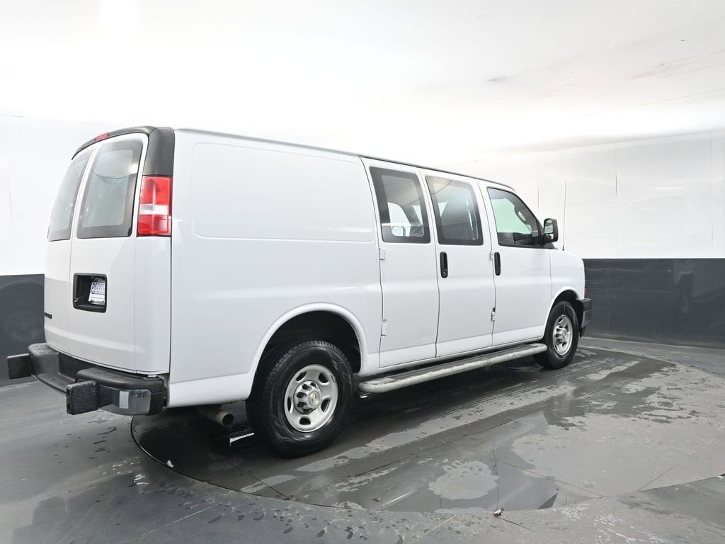 2022 Chevrolet Express Cargo 2500 WT