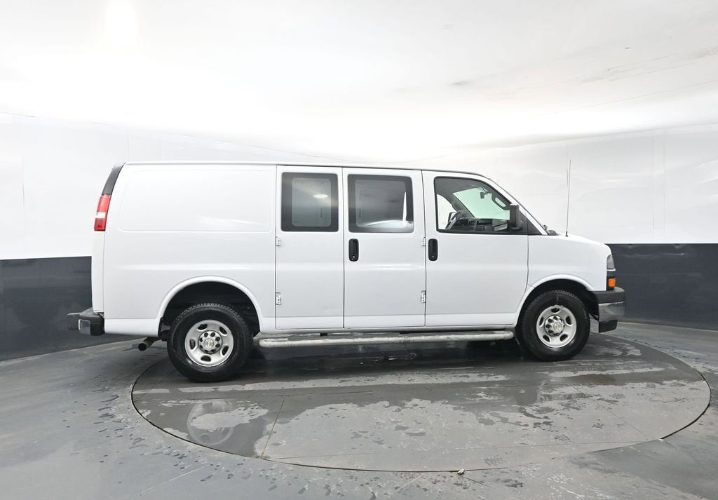 2022 Chevrolet Express Cargo 2500 WT