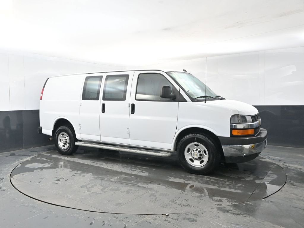 2022 Chevrolet Express Cargo 2500 WT