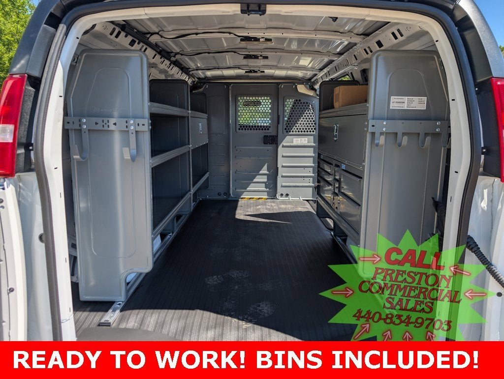 2025 Chevrolet Express Cargo 2500 WT