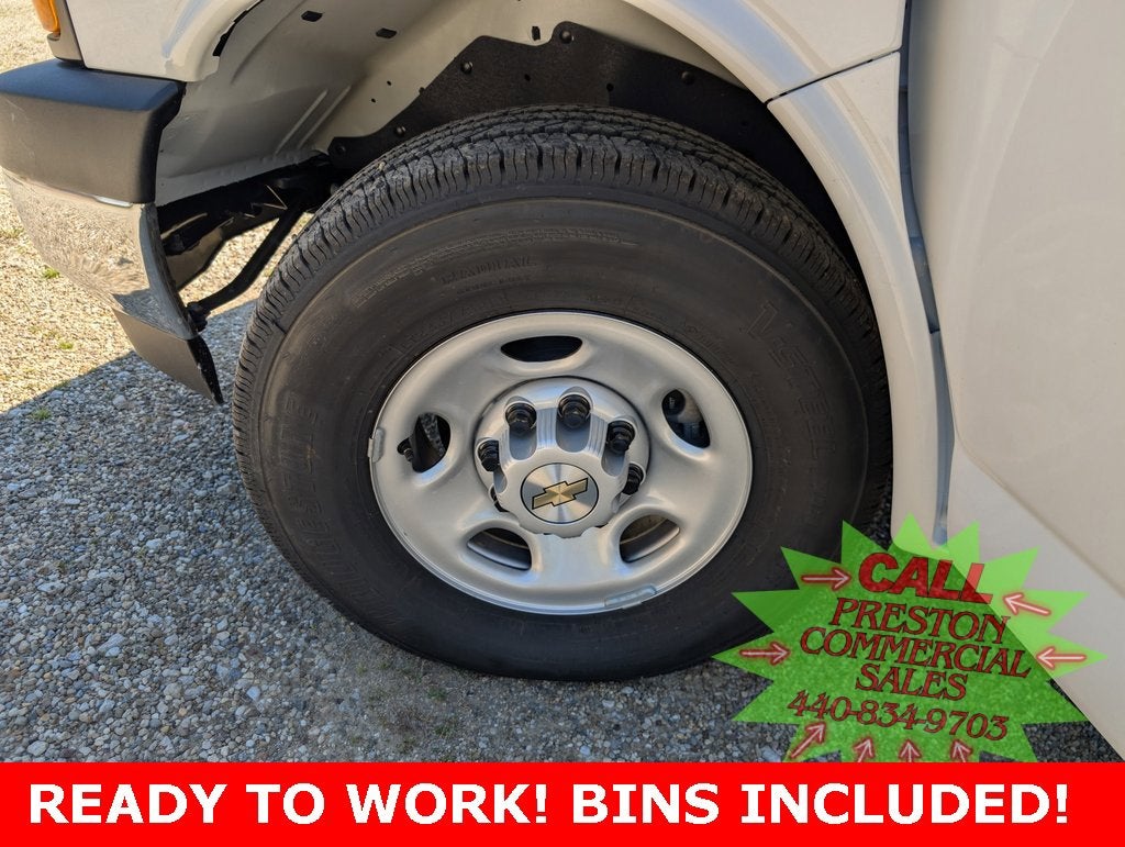 2025 Chevrolet Express Cargo 2500 WT