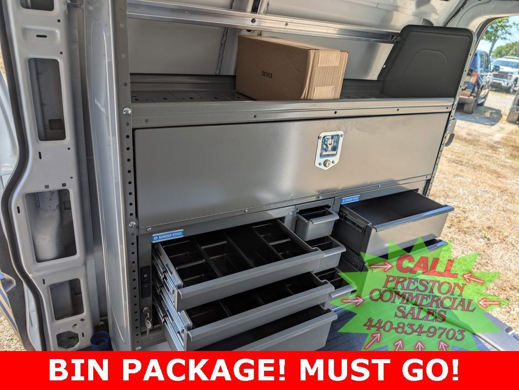 2025 Chevrolet Express Cargo 2500 WT