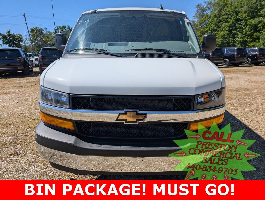 2025 Chevrolet Express Cargo 2500 WT