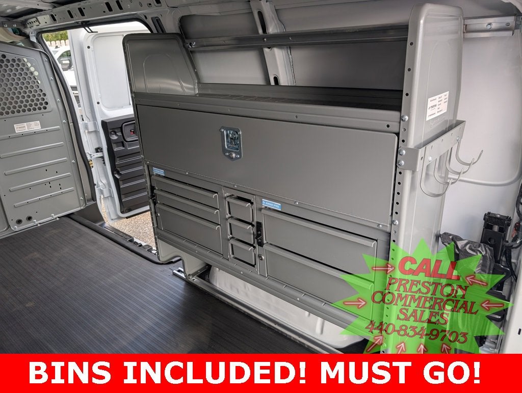 2025 Chevrolet Express Cargo 2500 WT