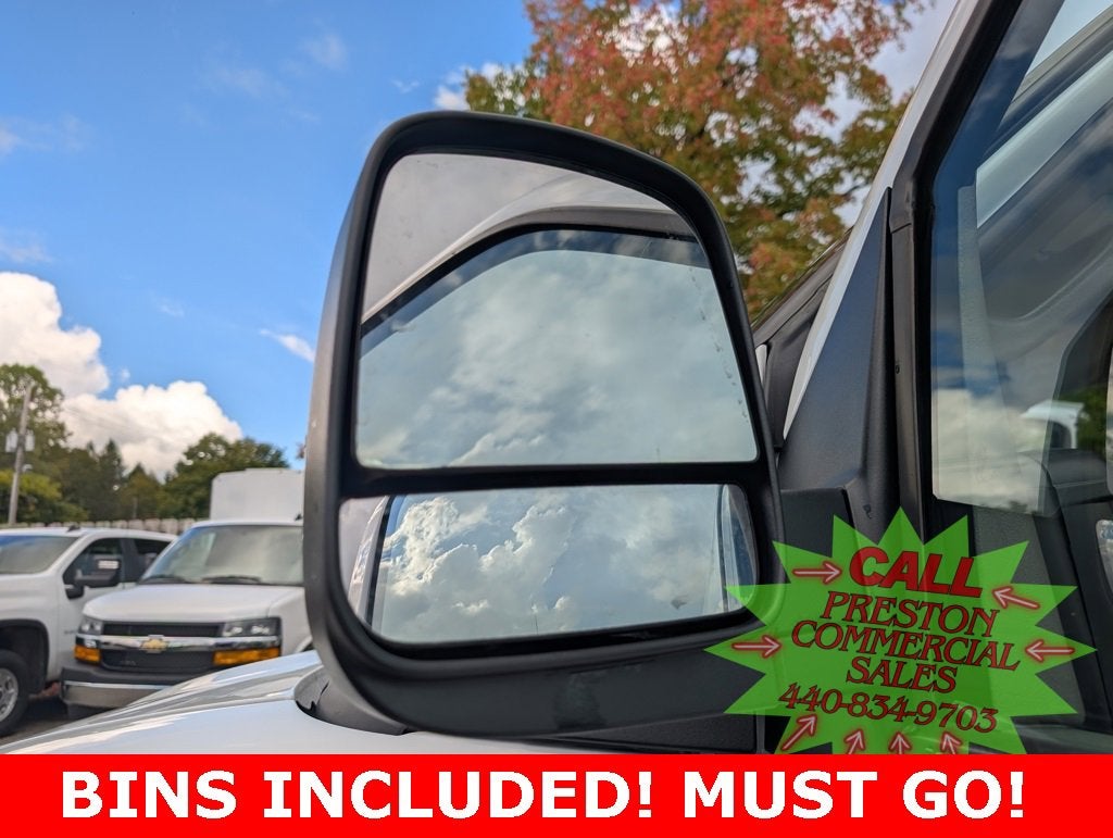 2025 Chevrolet Express Cargo 2500 WT