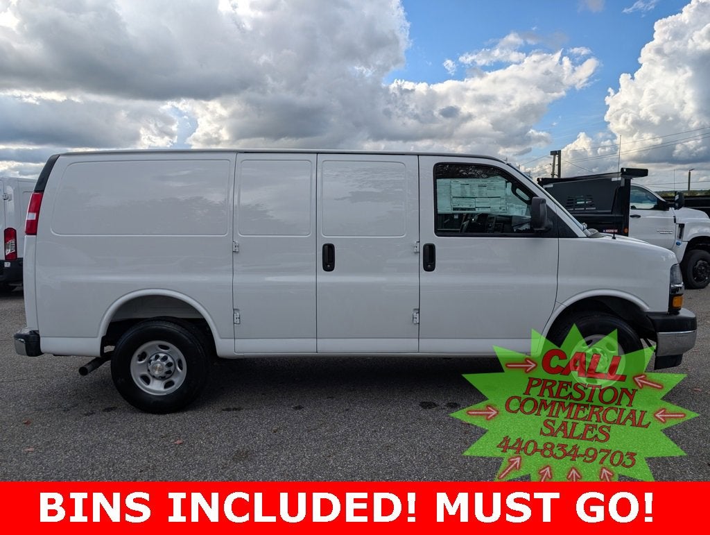2025 Chevrolet Express Cargo 2500 WT