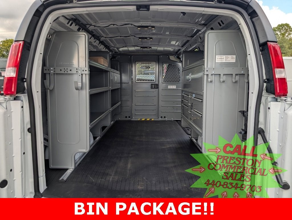 2025 Chevrolet Express Cargo 2500 WT