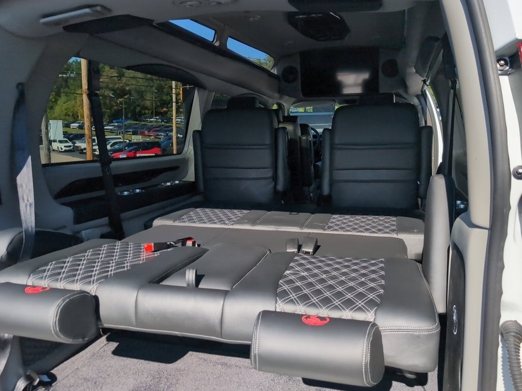 2025 Chevrolet Express Cargo 2500 WT