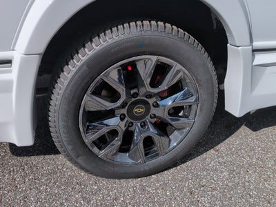 2025 Chevrolet Express Cargo 2500 WT