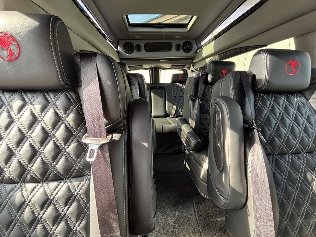 2025 Chevrolet Express Cargo 2500 WT