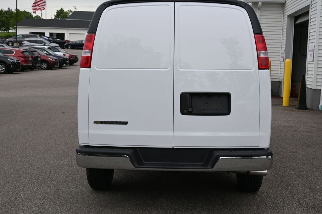 2026 Chevrolet Express Cargo WT