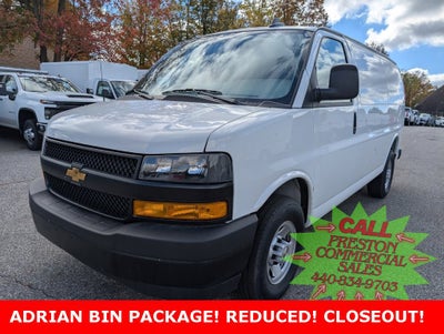 2025 Chevrolet Express Cargo 3500 WT
