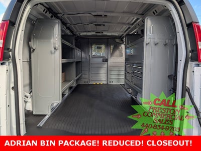 2025 Chevrolet Express Cargo 3500 WT