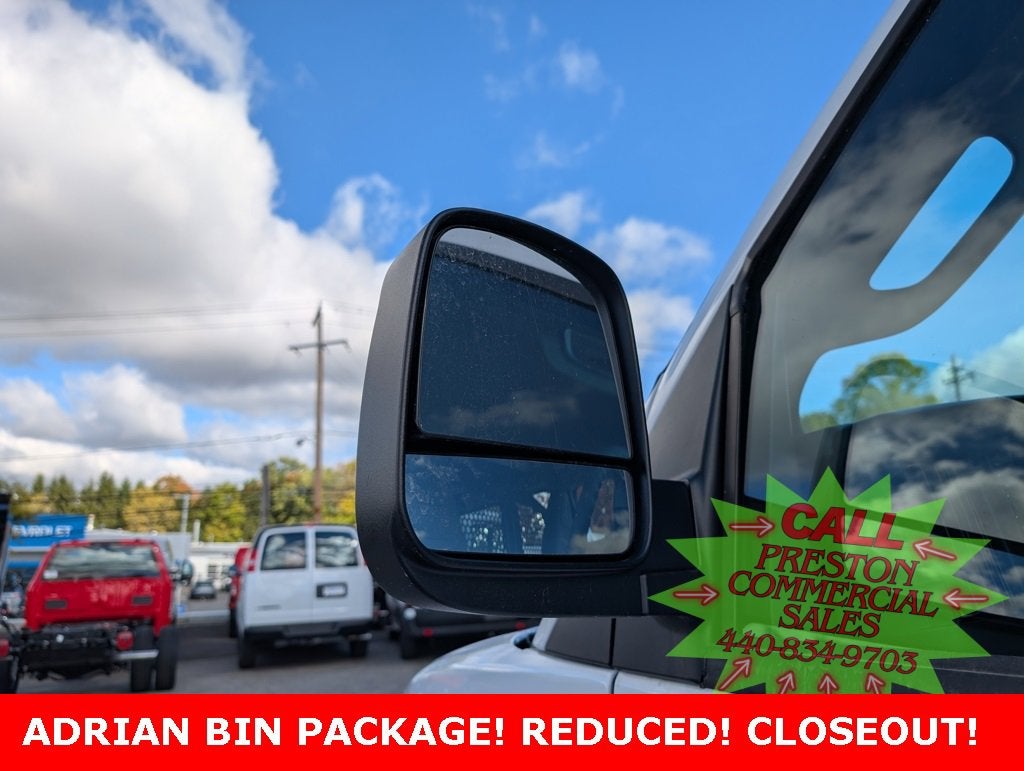 2025 Chevrolet Express Cargo 3500 WT