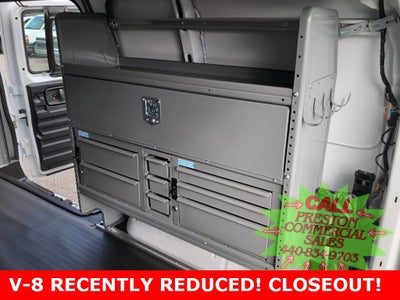 2025 Chevrolet Express Cargo 3500 WT